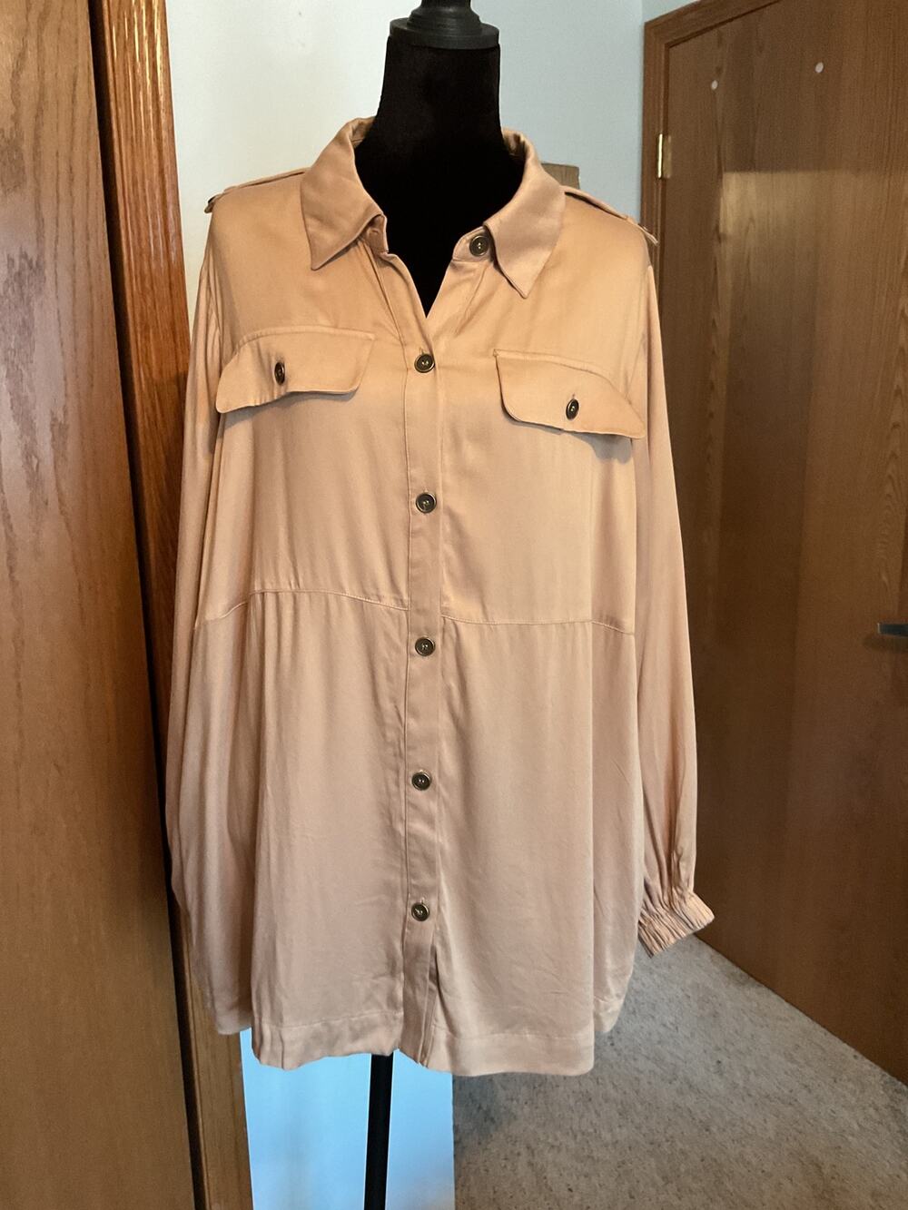 NWT Belldini Black Label Plus Size 1X Camel Utility Shirt Jacket Blouse Pockets